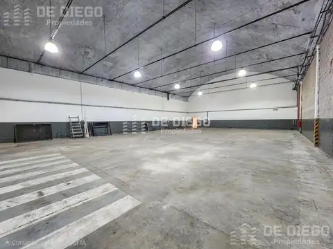 Depósito 2580 m2 en Parque Multi Empresarial, ubicación inmejorable en Olivos