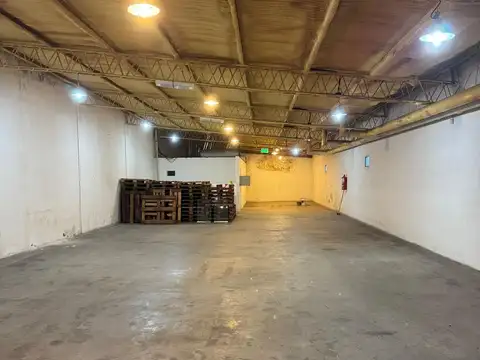 Local en Venta 44 años