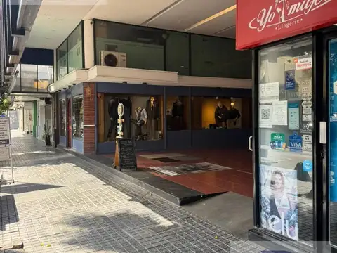 Alquiler 2 ambientes amplios con balcón en 9 de Julio 60, Bernal