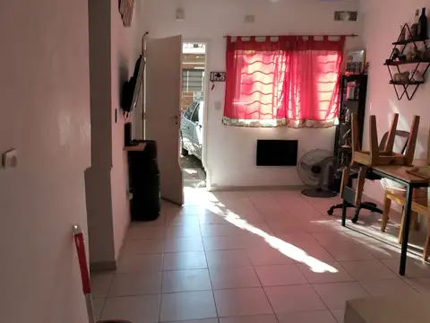 Depto Tipo Casa en Venta de 1 dormitorio