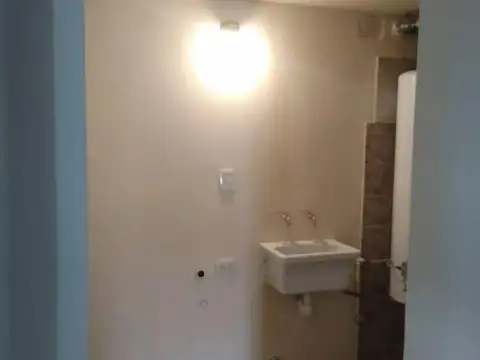 Sargento Juan Bautista Cabral e/ Brasil y Antonio Bermúdez