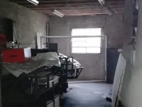 Casa en venta - 2 Dormitorios 2 Baños - Cochera - 425Mts2 - Pilar