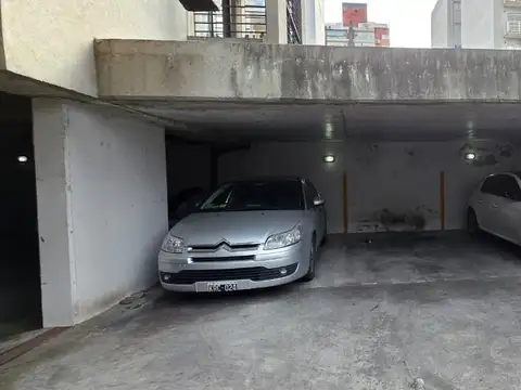 Cochera en Venta Fija