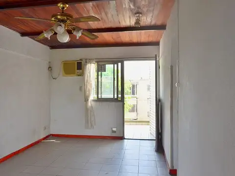 Avenida Lacarra 3400