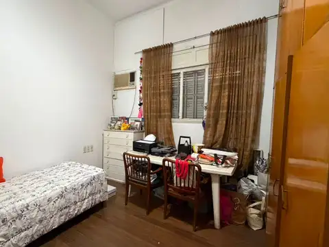 Departamento 6 ambientes con 2 baños