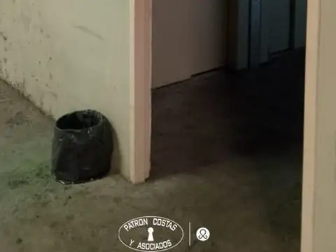 COCHERA SOBRE TACUARI Y MEXICO MONSERRAT CABA