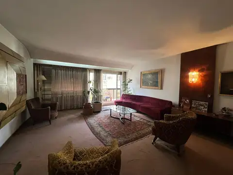 Departamento en Venta de 6 dormitorios