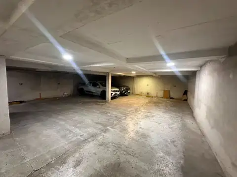 COCHERA EN EL CENTRO DE MORÓN