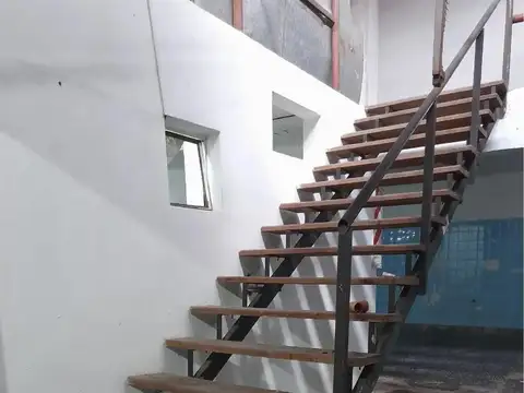 Galpon en Venta en Moron, USD 470.000