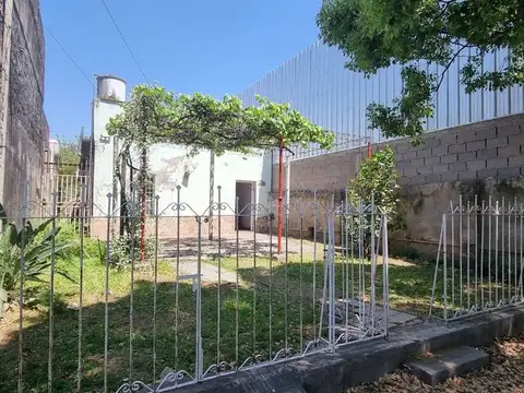 Casa 1 dormitorio - Constitución - Tafí Viejo