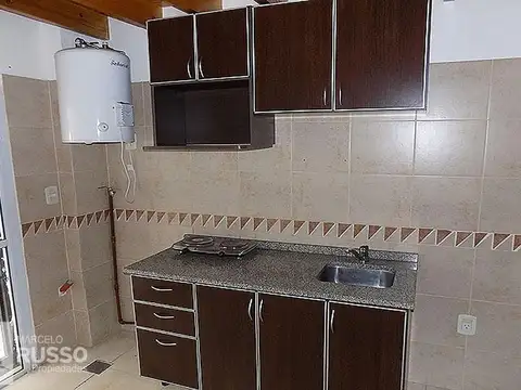 Departamento en Alquiler en Villa Santos Tesei, $ 480.000