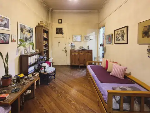 Depto Tipo Casa en Venta 70 años