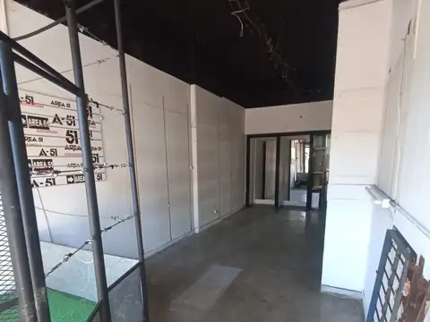 Avenida Lope De Vega 3200, Piso PB