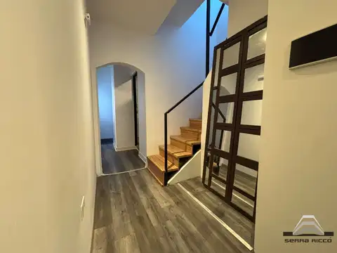 Depto Tipo Casa 5 ambientes con 4 baños