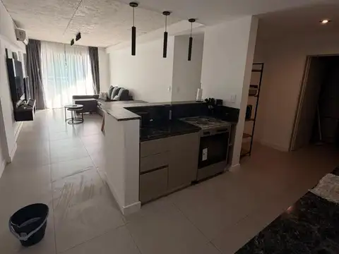 Avenida Almafuerte 100