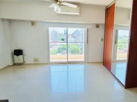 Departamento en Alquiler en Floresta, $ 550.000