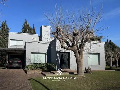 CASA EN VENTA 5 AMBIENTES EN COUNTRY CLUB LOS CARDALES