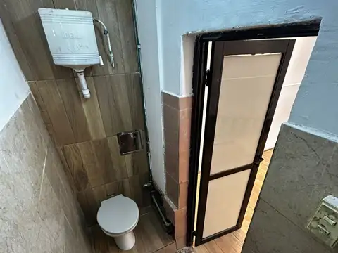 Local Gaona 2409 a metros de Trelles , Villa mitre, CABA