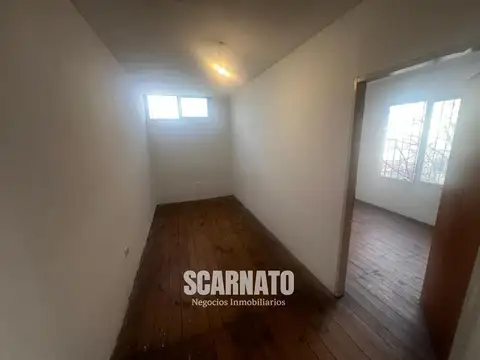 Depto Tipo Casa en Alquiler de 2 dormitorios