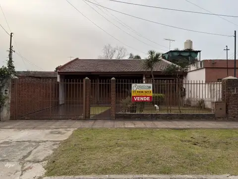 Se FINANCIA Casa en Lote de 480 m