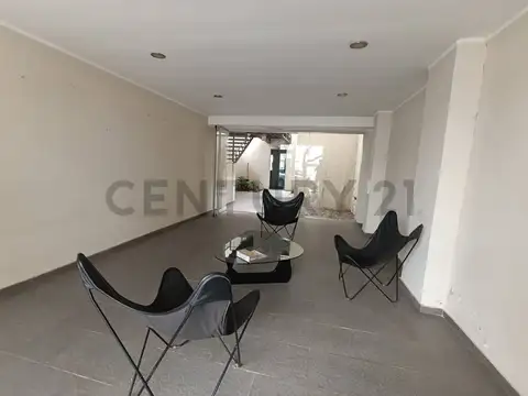 Buenos Aires 400, Piso 2