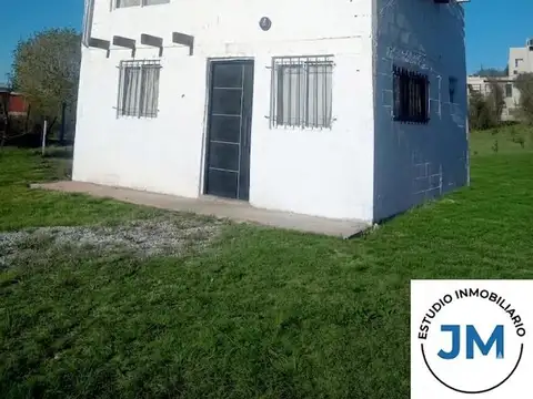 Casa sobre gran lote - a terminar Gran oportunidad Permuta