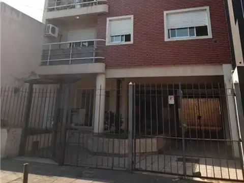 DEPARTAMENTO 3 AMBIENTES - BANFIELD - ESTE, GRAN BS. AS. SUR