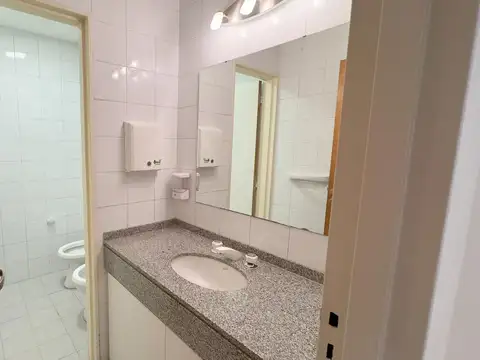 Oficina en Venta en San Nicolás, USD 160.000