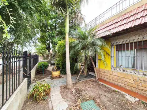 VENTA CASA 6 AMB. JARDÍN TERRAZA COCHERA MORÓN SUR