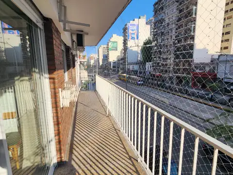 Avenida Cabildo 1100, Piso 2