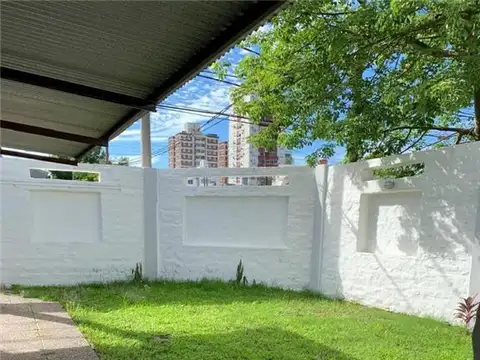 Casa en Alquiler 50 años