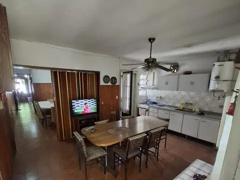 Casa 2 Habitaciones en España al 500, Pergamino, Buenos Aires