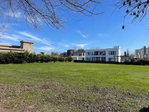 Colectora Norte Acceso Oeste