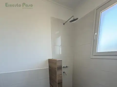 Casa a estrenar en barrio Don Felipe