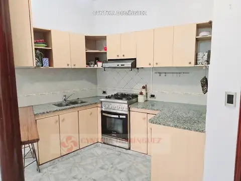 Depto Tipo Casa 3 ambientes con 2 baños