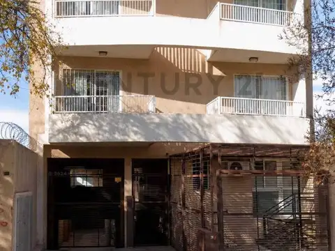 DEPARTAMENTO EN VENTA 5° SECCIÓN A METROS DE PARQUE SAN MARTÍN
