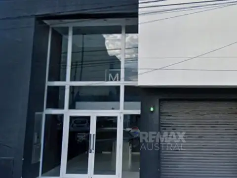 Oficina amplia en Comodoro Rivadavia