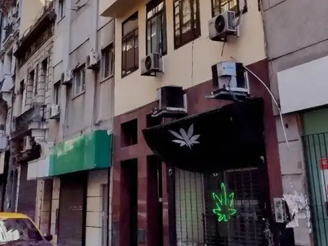 Tucumán e/ Florida y Maipú