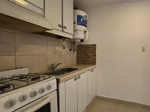 Depto Tipo Casa 2 ambientes con 1 baño