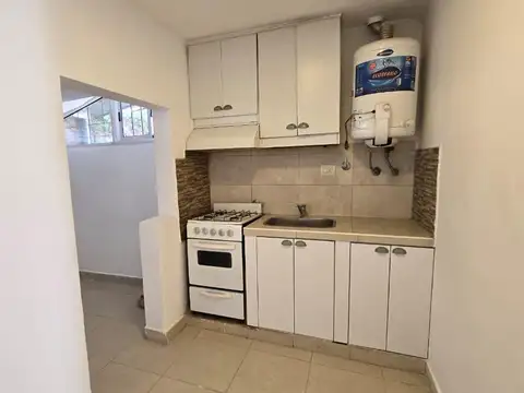 Depto Tipo Casa en Alquiler de 1 dormitorio