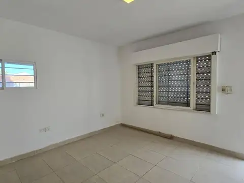 Depto Tipo Casa en Alquiler de 2 ambientes