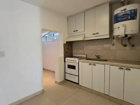 Depto Tipo Casa en Alquiler en Ituzaingo, $ 310.000