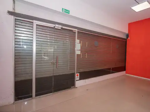 Local en Venta 70 años