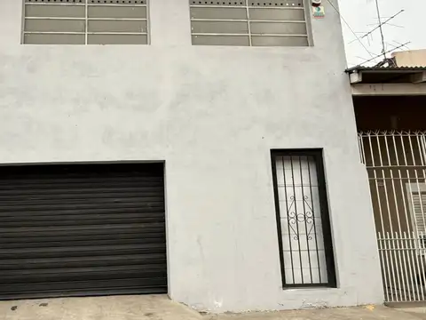 DEPOSITO EN ALQUILER LANUS OESTE, 180M2