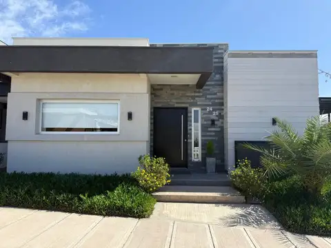 Casa en Venta en Las Heras, USD 215.000