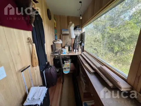 VENTA | CASA NUEVA de Increible Diseño en Magico entorno natural sobre LagunaU