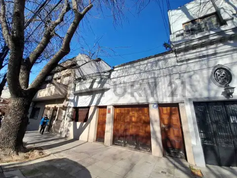 Casa 4 ambientes en Venta Villa Luro a Reciclar