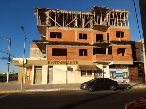 EDIFICIO AMBAR III° - EN CONSTRUCCION - FRENTE AL MAR  