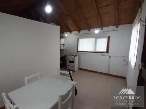 Casa en Alquiler con 1 cochera