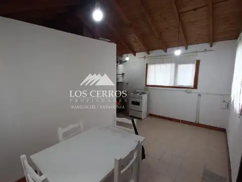 Casa en Alquiler con 1 cochera